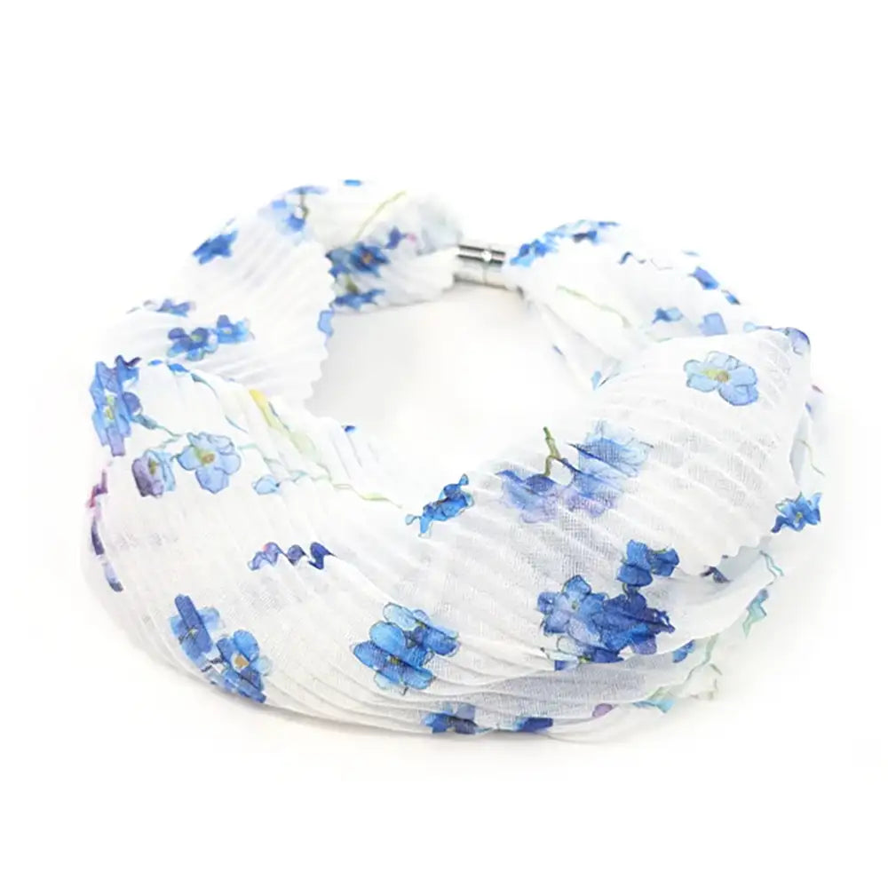 Magnetic Scarf - White Forget-Me-Not