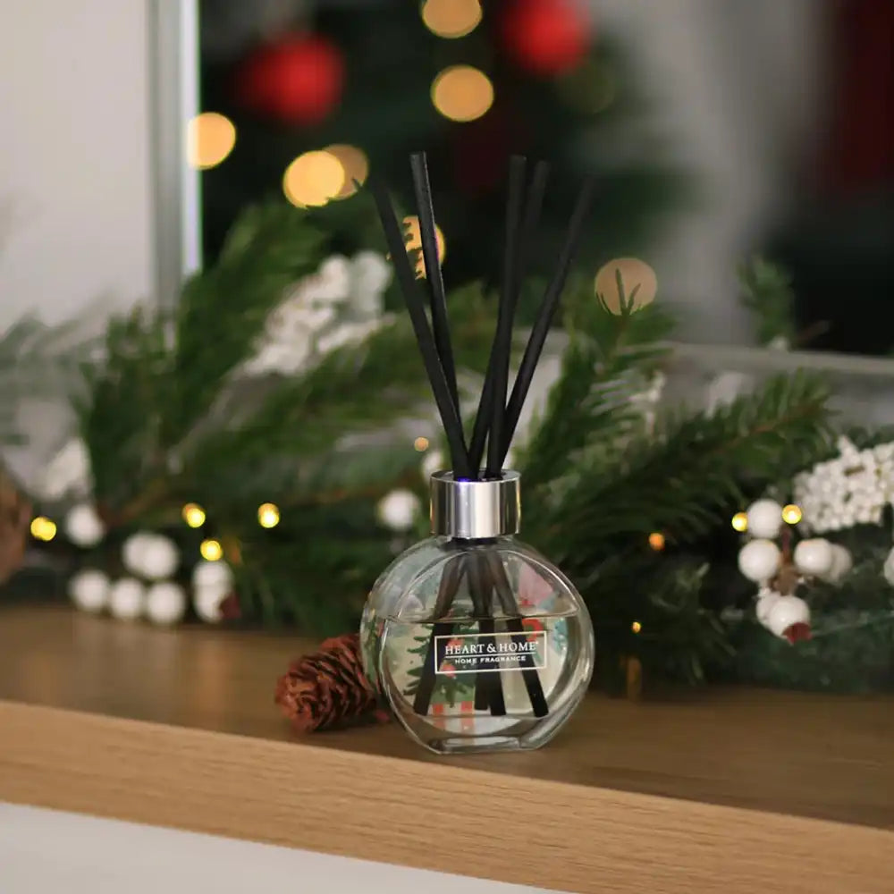 Festive Reed Diffuser - Christmas Tree