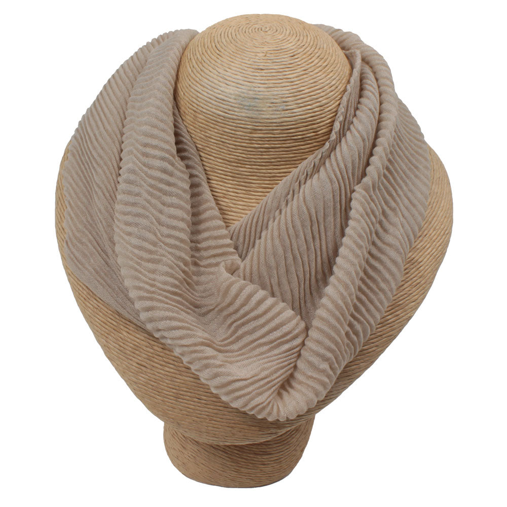 Magnetic Scarf in Beige