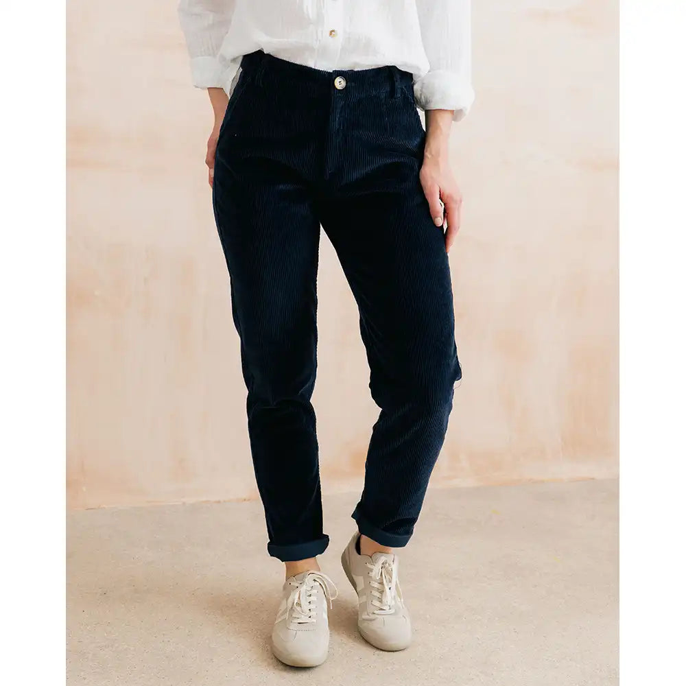 Brookend Trousers in Navy Jumbo Cord
