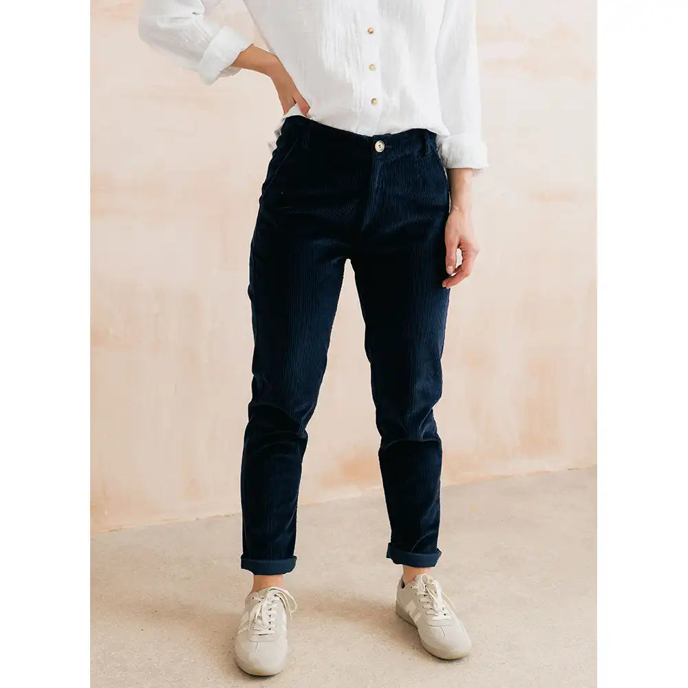 Brookend Trousers in Navy Jumbo Cord
