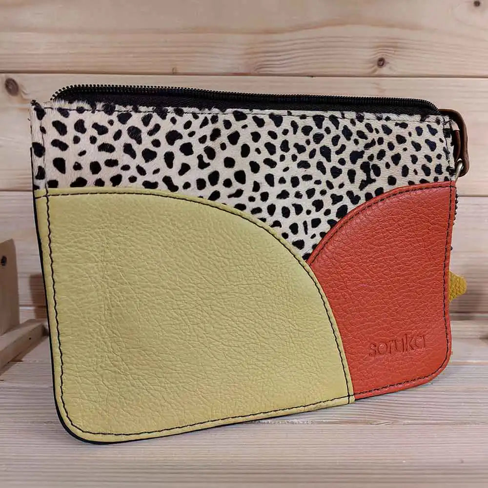 Meredith Crossbody Bag in Yellow/orange