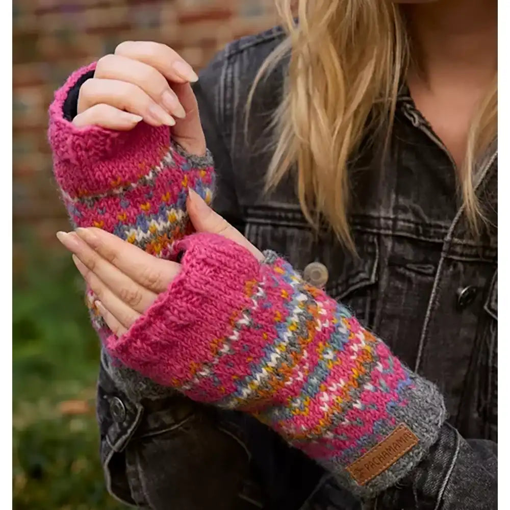 Iona Woollen Handwarmer - Pink