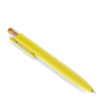 yellow pen 
