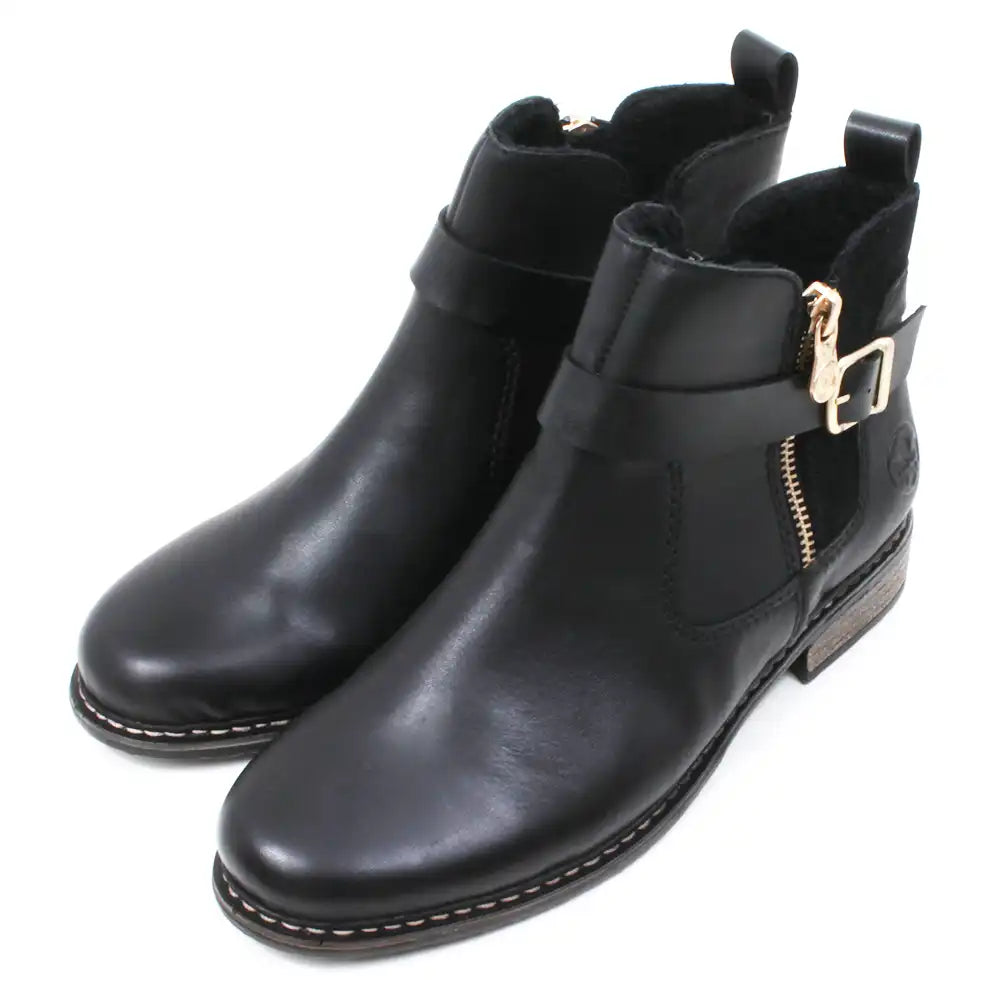 Zip Fastening Chelsea Boots - Black