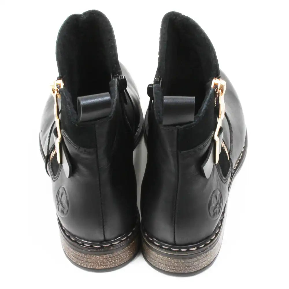 Zip Fastening Chelsea Boots - Black