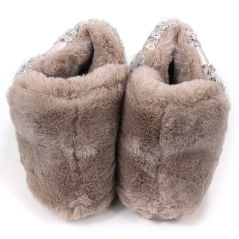 Shu Da Jenny bootie slippers. Beige and sparkle glitter design. Beige furry lining and back. Back view.