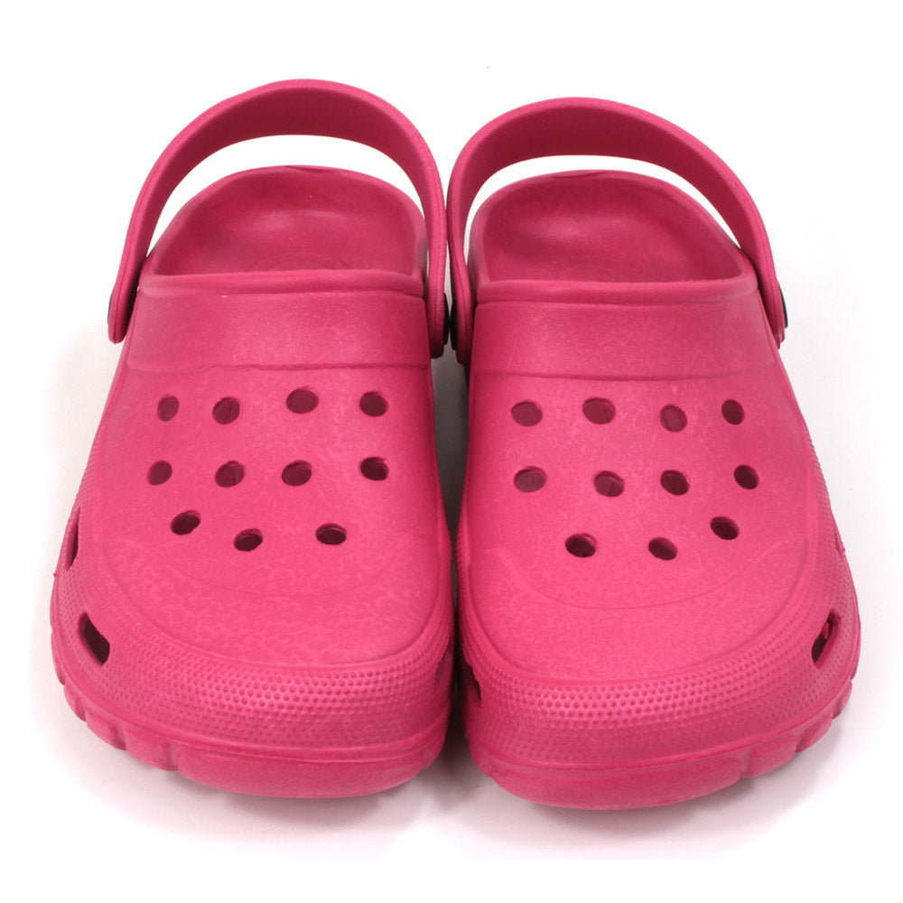 Urban Jack fuchsia pink rubber sandals. Holes for ventilation. Heel straps. Front view. 