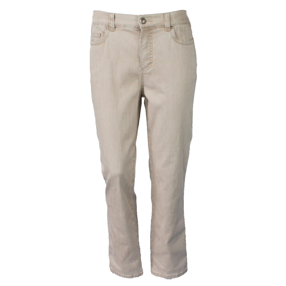 Anna Montana comfort fit short jeans in beige - Front view