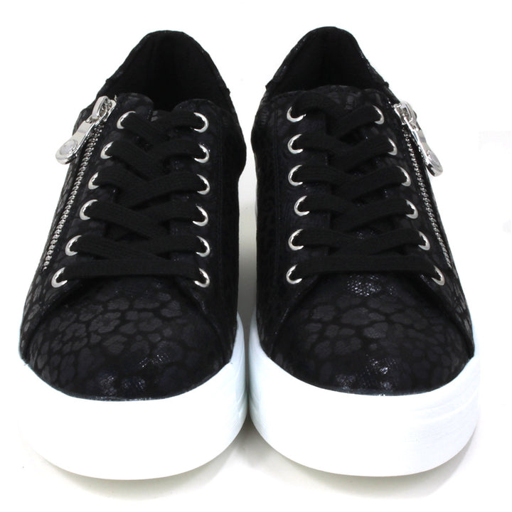 Lunar Charm Trainers in Black