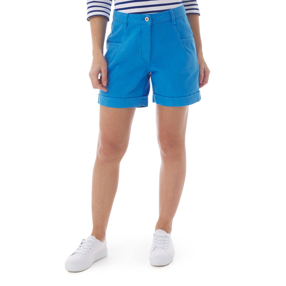 Mousqueton Traez Shorts in Forget-Me-Not Blue
